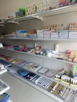 محل قرطاسية للتنازل والبيع بسعر مغري