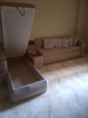 ركنه سرير وسحاره وترابيزه وبنكت