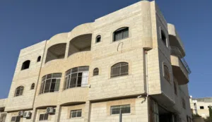  Building for Sale in Hebron Eayin sara St.