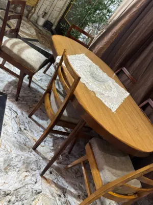 ميز طعام للبيع