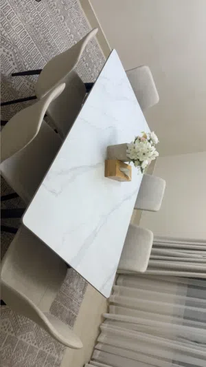 طاولة طعام للبيع