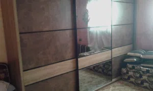 دولاب كبير شبه جديد