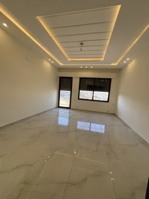 شقه دوبلكس مميزه للبيع في البنيات - قرب طريق المطار