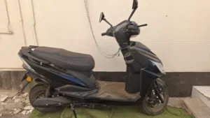 new model scooter good condition with cover and charger new battery