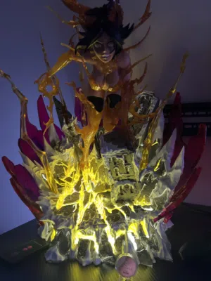 Yoruichi Shihōin Statue - Bleach  Rare Collectible  LED