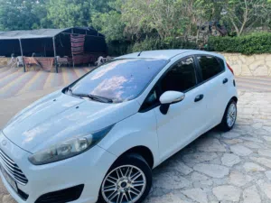 فورد فيزتا 2015 سحب وكالة يد اولى