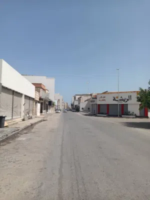 مبنى تجاري للايجار في النوفليين