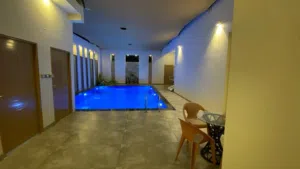 3 Bedrooms . Furnished . Daily0