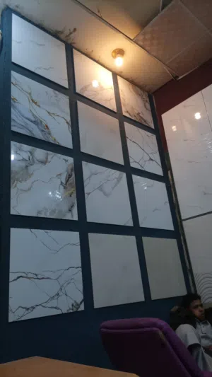 إعلان مميز من برج القمة للسيراميك نقدّم لكم أحدث تصاميم السيراميك، الرخام، الباركيه، بديل الرخام وا