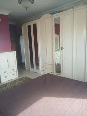 ‏٣ غرف نوم ‏.‏ ٣ حمّامات ‏.‏ 185 م٢‏0