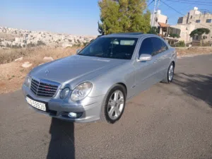 Mercedes Benz E200 Model 2007 مرسيدس بنز اي كلاس موديل 2007 بحالة ممتازة / استخدام شخصي