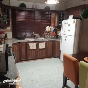 شقه للبيع في موقع مميز