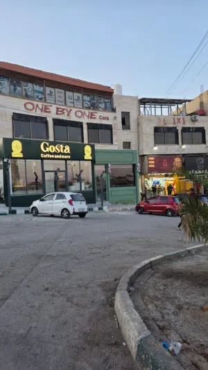مقهى للبيع مع الرخصه