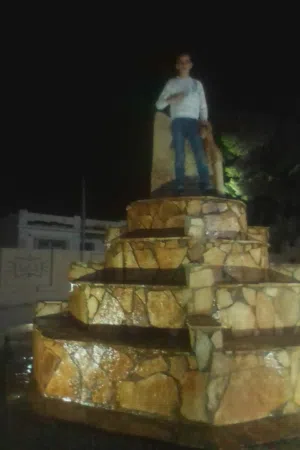 نبي كلب بيتبول للتبني ما يكونش صغير هلبه ولا كبير هلبا