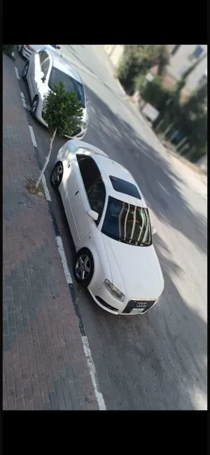 used-audi-a4-in-hebron