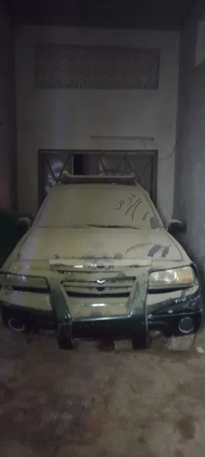 سوزكي جراند فيتارة موديل 2000