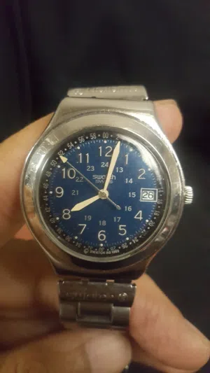 ساعة رجالى ماركة Swatch سواتش سويسرى اصلى بها عداد لليوم