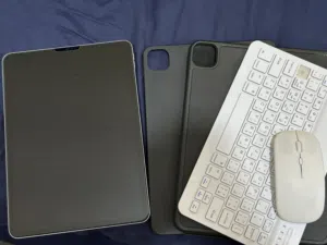 Apple iPad Pro 11 128 GB in Zarqa