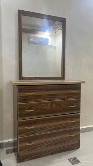 خزانة تواليت