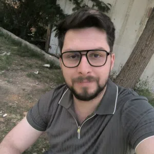 عباس كريم 