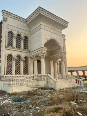 توريد جميع أنواع الحجر الطبيعي