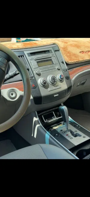 Used Hyundai H 100 in Tripoli