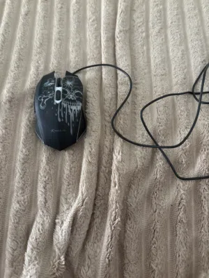ماوس للبيع