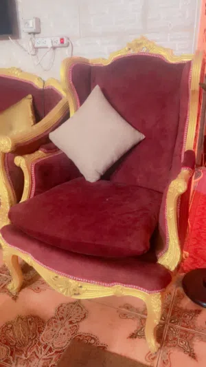 كنبايتين مقعدين للبيع في جنين