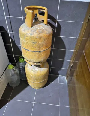 إسطوانة غاز اصلية 15.4kg مع توفر خدمة توصيل