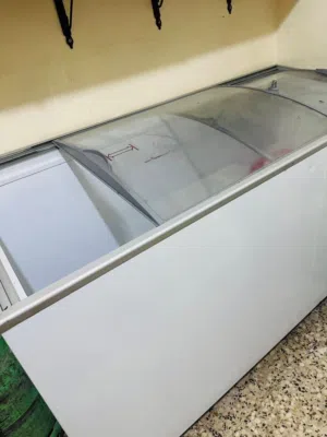 فريزر بطح 450 لتر وثلاجة بابين