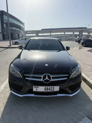 Mercedes C200 GCC specs 2015 clean title