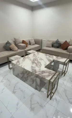 طاوله رخاميه