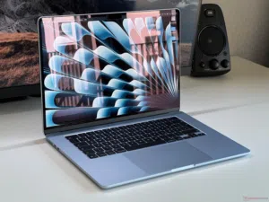 ماك بوك اير شاشة بمعالج M4 و رام 16 جيجابايت و 256 جيجابايت Ssd لون أزرق سماوي Apple Macbook Air