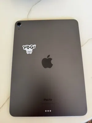 iPad Air 5 like new