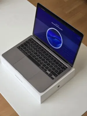 Macbook Air M1 - Like New with Box (96% Battery)