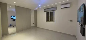 Monthly . 1000 m24