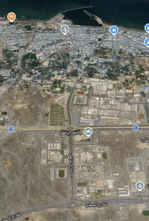 للبيع أرض ممتازه ف السيب حله البنود بسعر فرصه قريبه من الشارع العام.