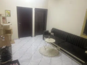 شقه مفروشه