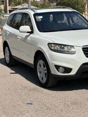 Used Hyundai Santa Fe in Baghdad