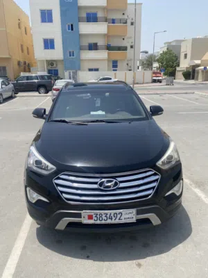 Used Hyundai Grand Santa Fe in Northern Governorate