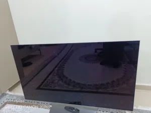 شاشه ال جي مستعمله بيه ضربه بسيطه