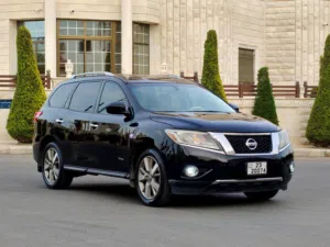 Used Nissan Pathfinder in Amman