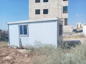 كرفان للبيع مساحة 15متر مربع