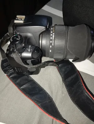 DSLR Cameras . Other . Used1