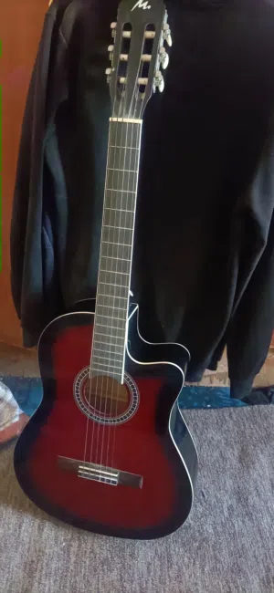 جيتار كلاسيكي classical guitar
