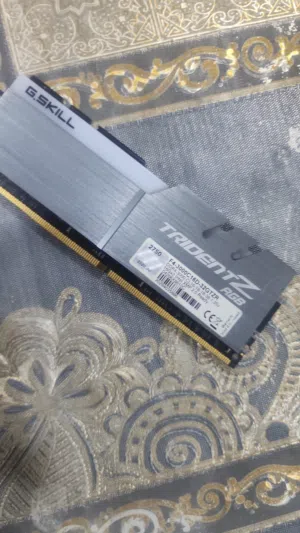 الذاكرة (G.Skill Trident Z RGB 16 GB) للبي سي