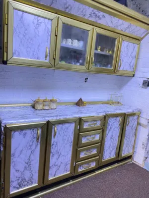 كاونتر الالمنيوم نظيف مع ملحق ومع سينگ