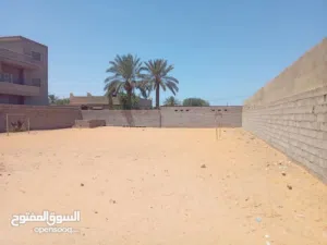 قطعة ارض للبيع طريق مصنع النجمة المساحة 813م