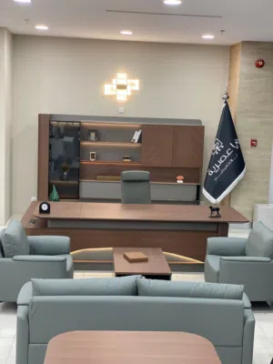 أثاث مكتبي متكامل