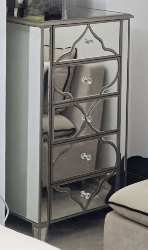 اثاث للبيع و السعر قابل للتفاوض بالمعقول